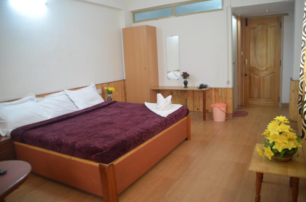 Sarvesh Residency Villa Кодайканал Стая снимка